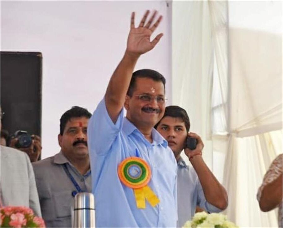 फरिश्ते दिल्ली के’ योजना के तहत 13,000 लोगों की जान बचाई गई: केजरीवाल