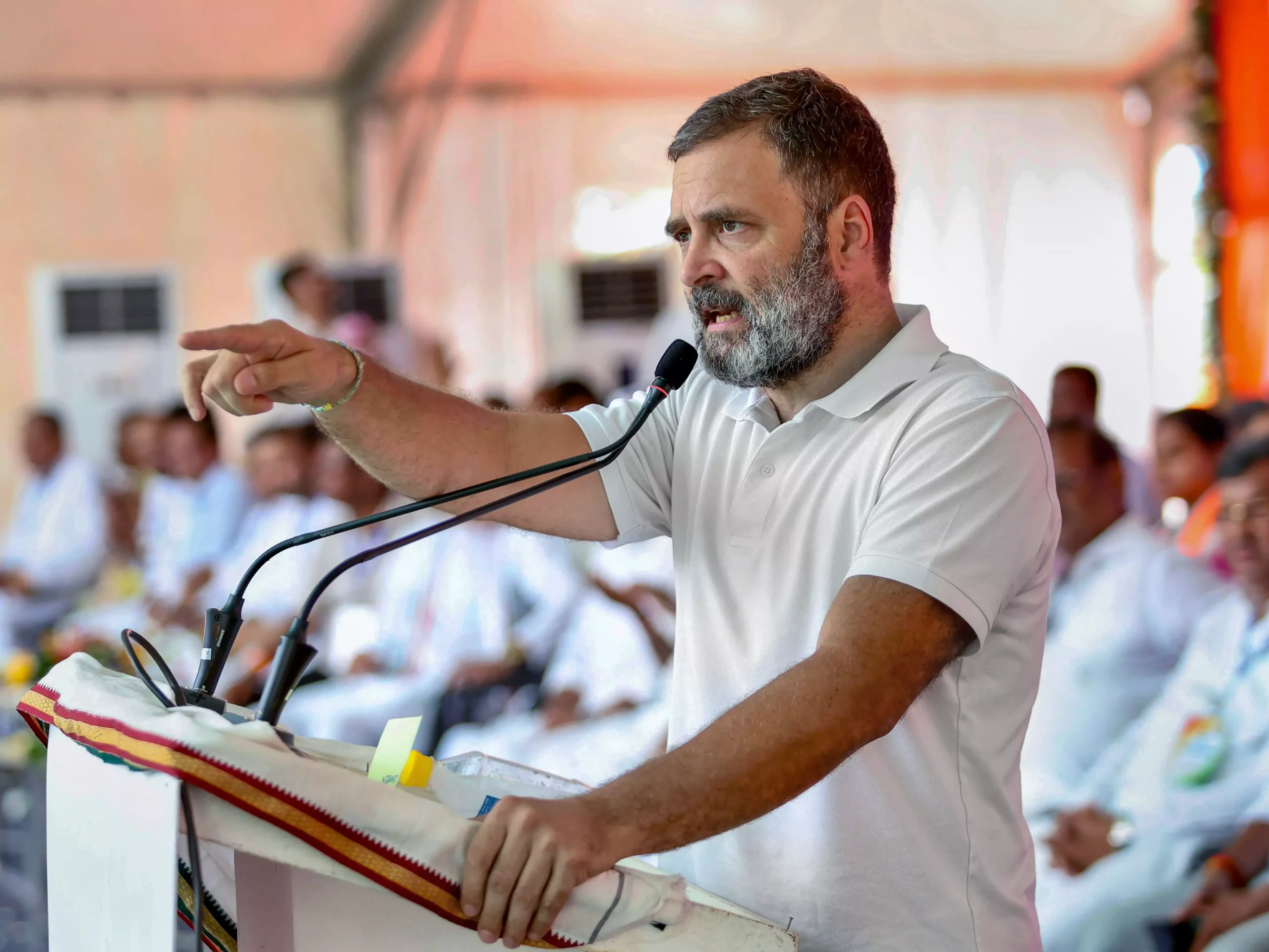 देहरादून में राहुल गांधी ने उठाया पेपर लीक का मुद्दा, छात्रों और परिवारों की पीड़ा को बताया देश की बड़ी चुनौती