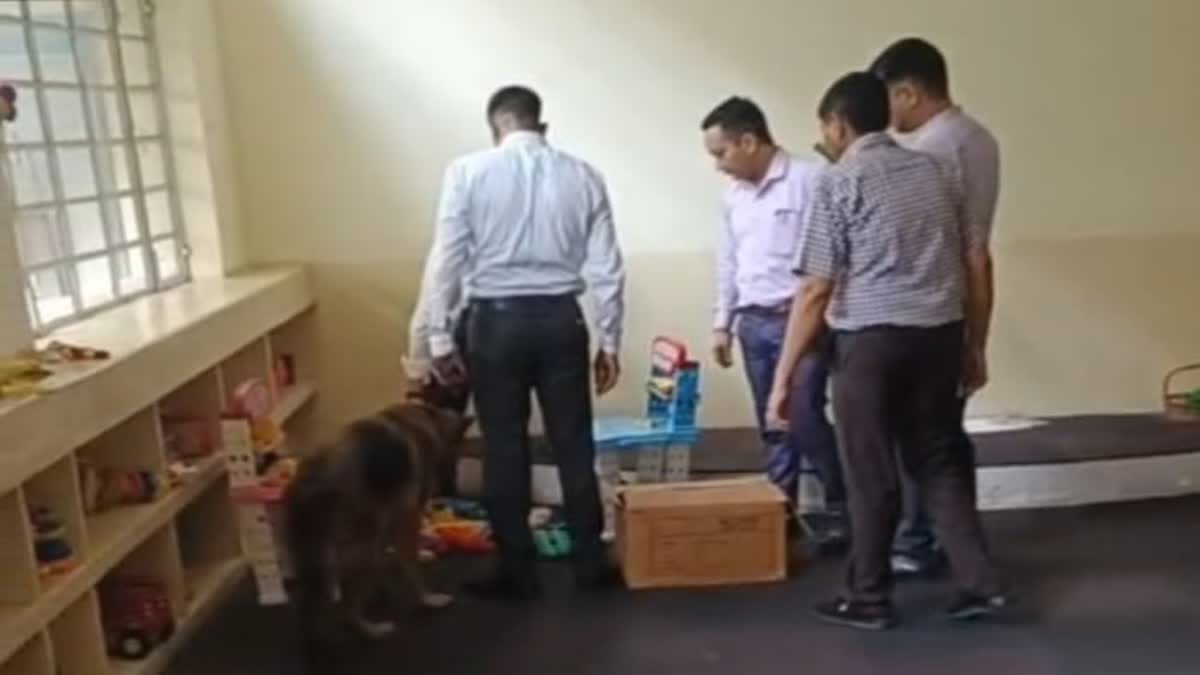 स्कूल को बम से उड़ाने की धमकी निकली नाबालिग छात्र की शरारत, पुलिस-प्रशासन रहे सकते में
