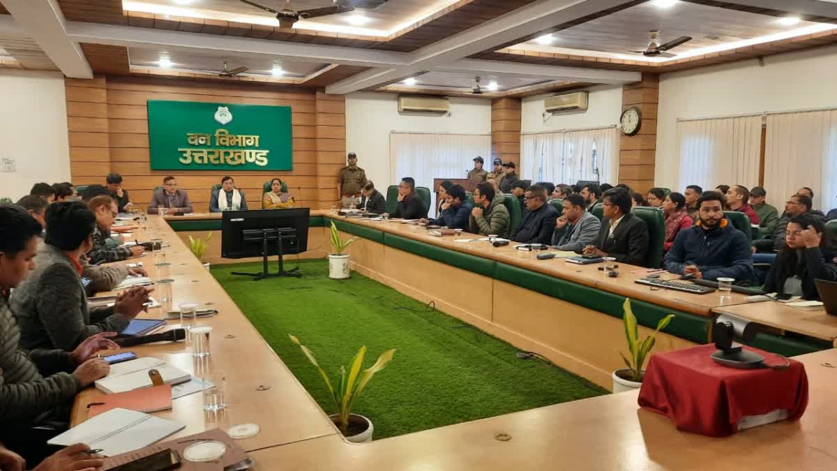 उत्तराखंड: मानव-वन्यजीव संघर्ष रोकने को अब मैदान में उतरेंगे ‘माननीय’; सांसद निधि से मिलेगी मदद, तैयार हुआ नया ‘बॉटम-अप’ प्लान.