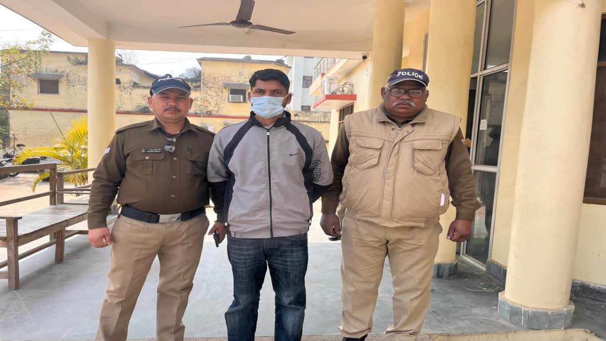 खटीमा: युवती से दुष्कर्म और जबरन धर्म परिवर्तन का आरोपी गिरफ्तार, पुलिस ने भेजा जेल.