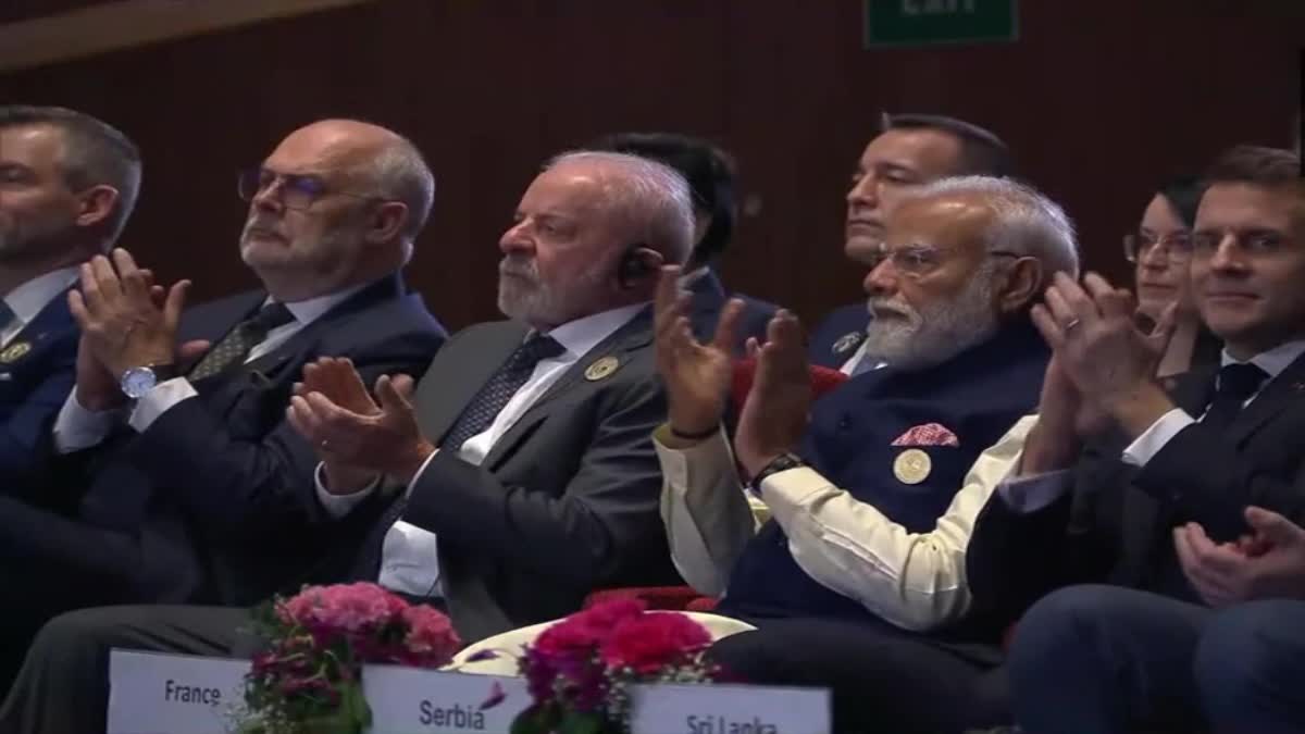 एआई समिट 2026: ‘AI को मिले खुला आसमान, लेकिन कमान रहे इंसान के हाथ’ — पीएम मोदी.