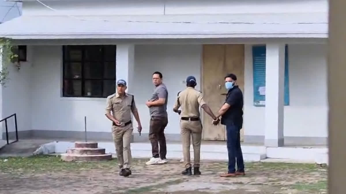 ऋषिकेश: रसूखदार प्रॉपर्टी डीलर बाप-बेटे पर सामूहिक दुष्कर्म का मुकदमा, ब्लैकमेलिंग और धमकी के बीच एक आरोपी गिरफ्तार.
