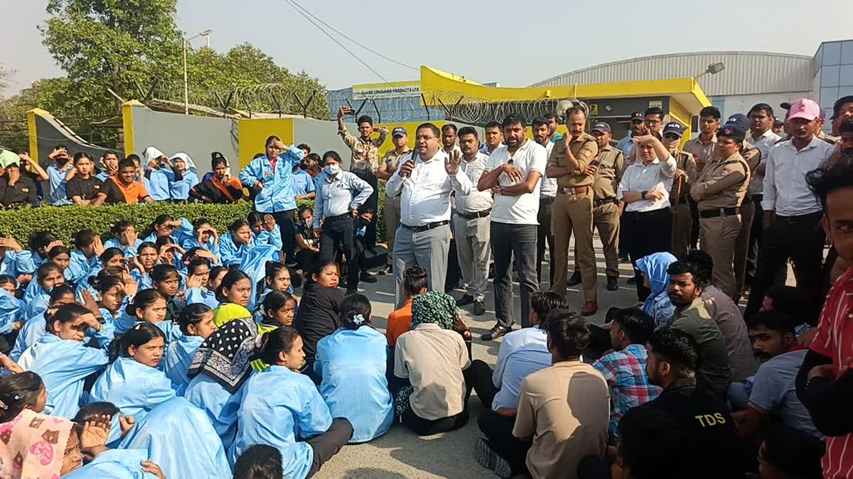 पंतनगर सिडकुल में मजदूरों का उग्र प्रदर्शन