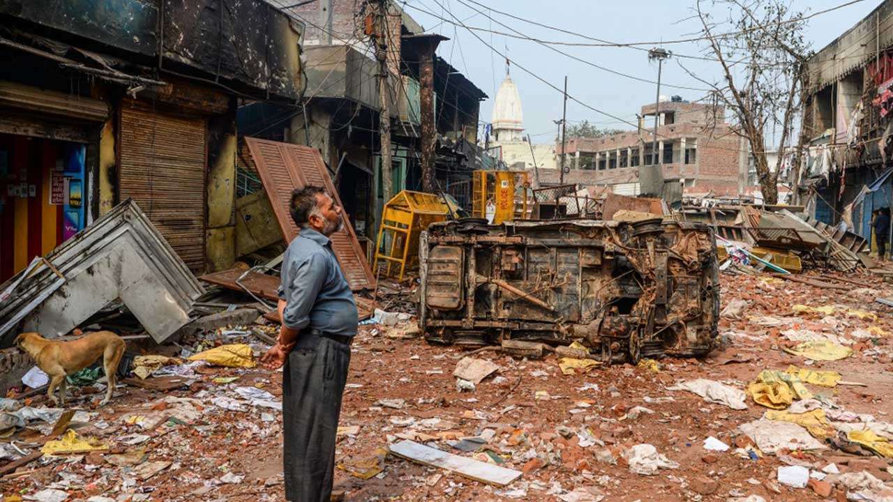 जहांगीरपुरी हिंसा: तनावपूर्ण शांति बरकरार