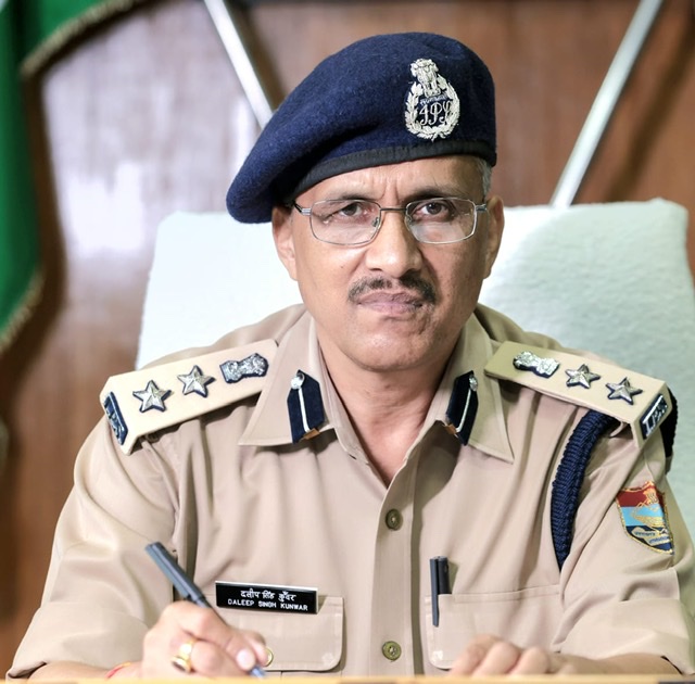 SSP दलीप सिंह कुंवर ने राजधानी में 17 दारोगाओं को किया इधर से उधर