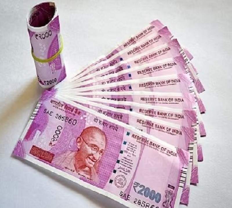 आज से बदले जाएंगे देश में 2000 के नोट: आरबीआई