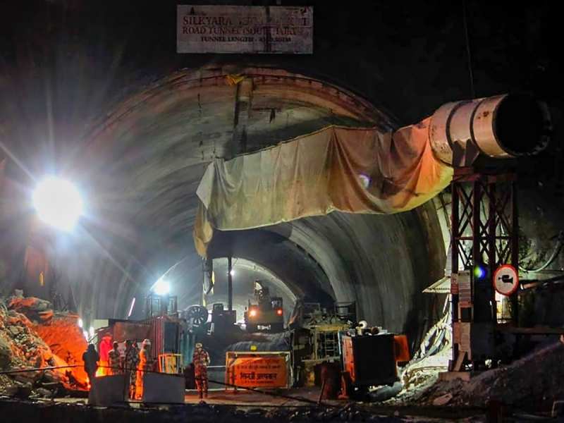 सिलक्यारा में फंसे मजदूरों के लिए खत्म होगी काल रात, आज रेस्क्यू ऑपरेशन हो सकता है पूरा