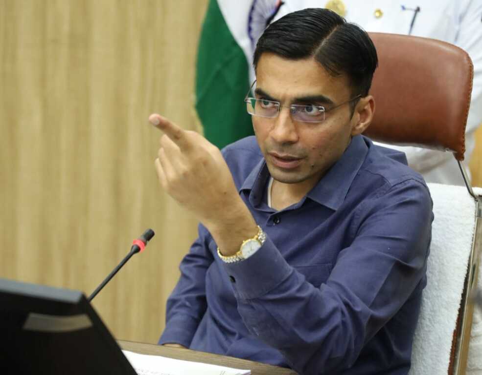राष्ट्रीय राजमार्ग निर्माण में व्यवधान पर सख्त हुए,  डीएम सविन बंसल – जबरन नेतागिरी करने वालों पर दर्ज होंगे संगीन मुकदमे