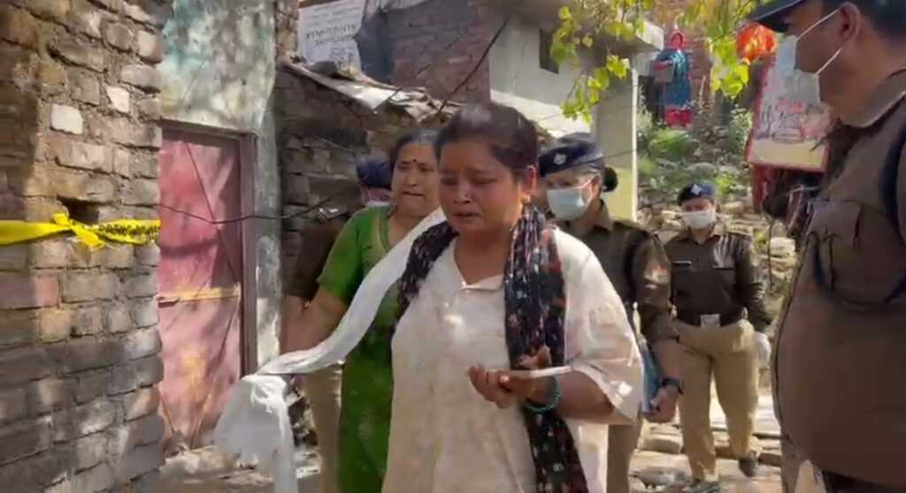 देहरादून में खंडहर से महिला का शव बरामद: ओवरडोज़ या हत्या? सिर पर चोट के निशान से बढ़ी गुत्थी