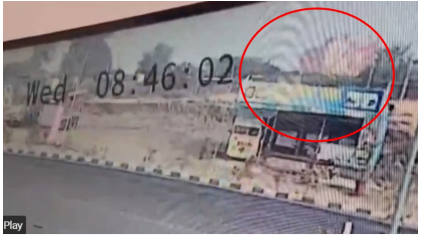 CCTV में कैद हुआ अजित पवार का प्लेन क्रैश: चंद सेकंड में आग के गोले में तब्दील हुआ विमान; महाराष्ट्र में 3 दिन का राजकीय शोक.