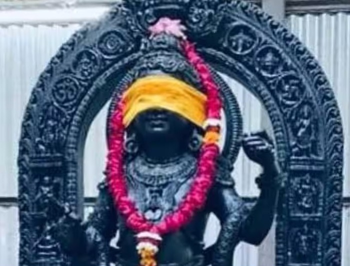 राम मंदिर गर्भगृह में स्थापना के बाद आई प्रभु श्रीराम की नई तस्वीर....