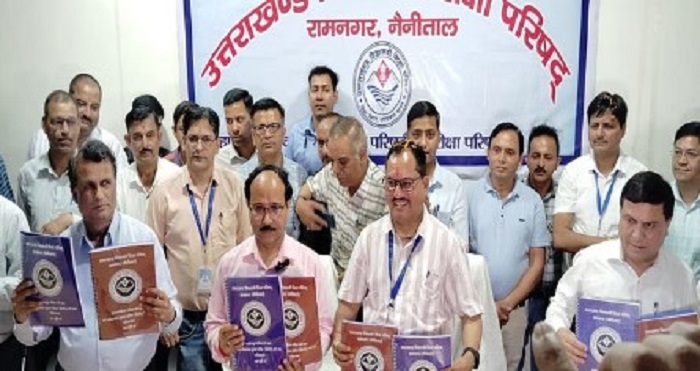 बड़ी ख़बर,, UK बोर्ड परीक्षा का रिजल्ट घोषित,,लड़कियों ने मारी बाजी…