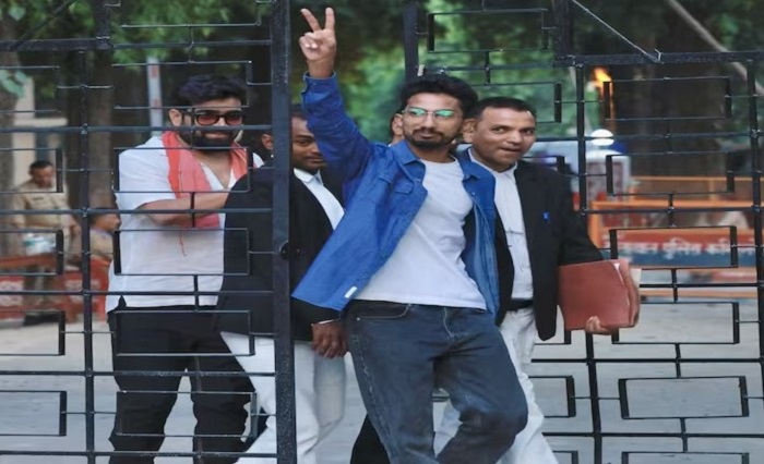 बड़ी ख़बर,,पीएम मोदी के खिलाफ चुनाव लड़ रहे प्रत्याशी का नामांकन हुआ रद्द,, जानिए एक क्लिक में..