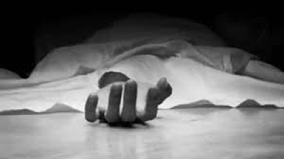 उत्तरप्रदेश: बिजनौर में देहरादून से लखीमपुर जा रही प्राइवेट बस अनियंत्रित होकर सड़क किनारे पलटी, एक की मौत.
