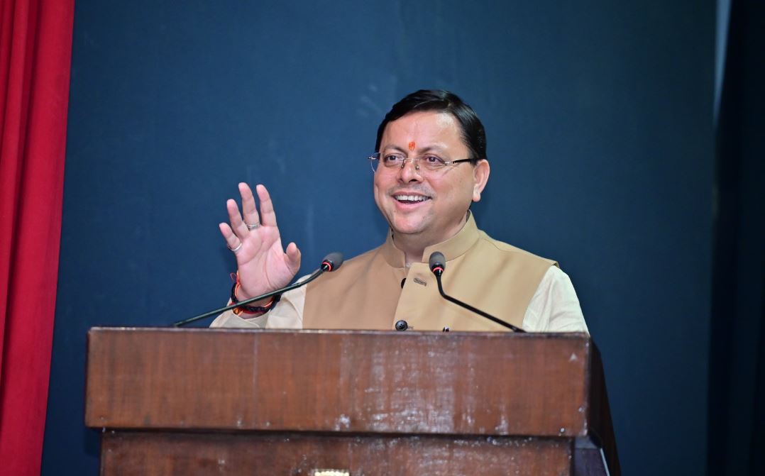 नारी शक्ति वंदन सम्मेलन में गूंजा मातृशक्ति का स्वर; मुख्यमंत्री ने विभिन्न क्षेत्रों की 11 महिला विभूतियों को किया सम्मानित