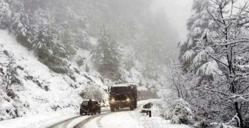 प्रदेश में पहाड़ों पर बारिश,,,,कई जिलों में भारी बर्फबारी का अलर्ट...