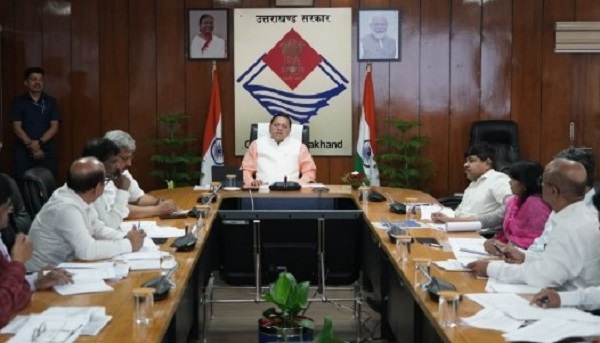 मुख्यमंत्री धामी ने की परिवहन विभाग की समीक्षा: