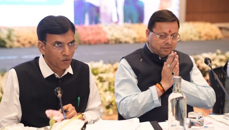समस्त मंत्रीगणों से अपने-अपने प्रभार के जनपदों में प्रवास कर राहत एवं बचाव के कार्यों को और अधिक प्रभावी बनाने की अपेक्षा की: मुख्यमंत्री धामी