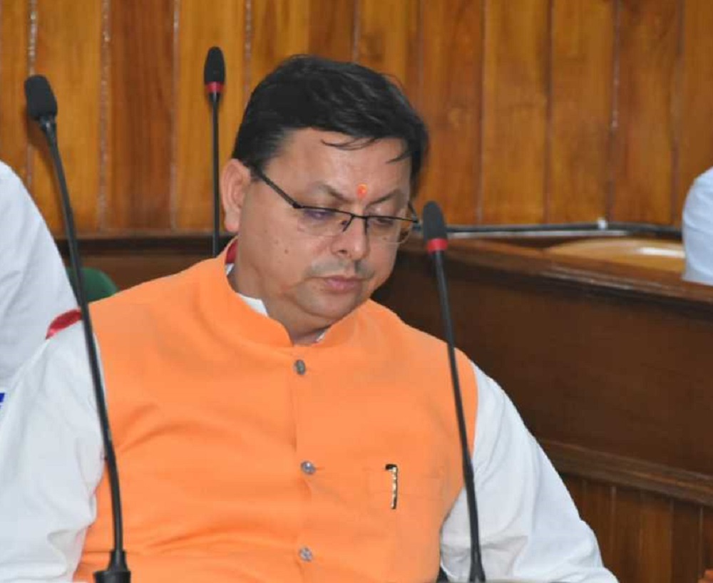 उत्तराखंड मुख्यमंत्री पुष्कर सिंह धामी ने अधिकारियों को जनता की भ्रष्टाचार की शिकायतों पर तेजी से कार्रवाई करने का दिए आदेश:
