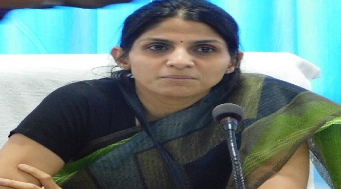 रजिस्ट्रार कार्यालय में अभिलेखों से छेड़छाड़ मामले में तीनों तहसीलों के रिकॉर्ड रूम सील। । डीएम सोनिका