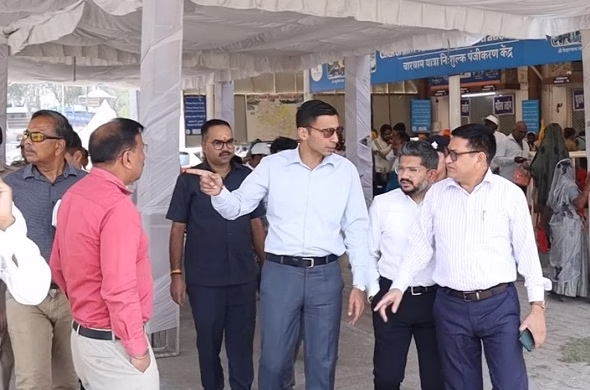 DM सविन बंसल ने किया ट्रांजिट कैंप का निरीक्षण