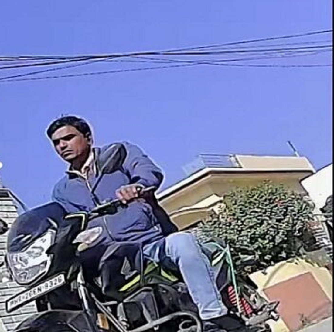 देहरादून में एक मजबूर परिवार जो कि बदमाशों से परेशान होने पर अपना घर छोड़कर रहेने लगे किराए के घर में: सीएम पुष्कर सिंह धामी