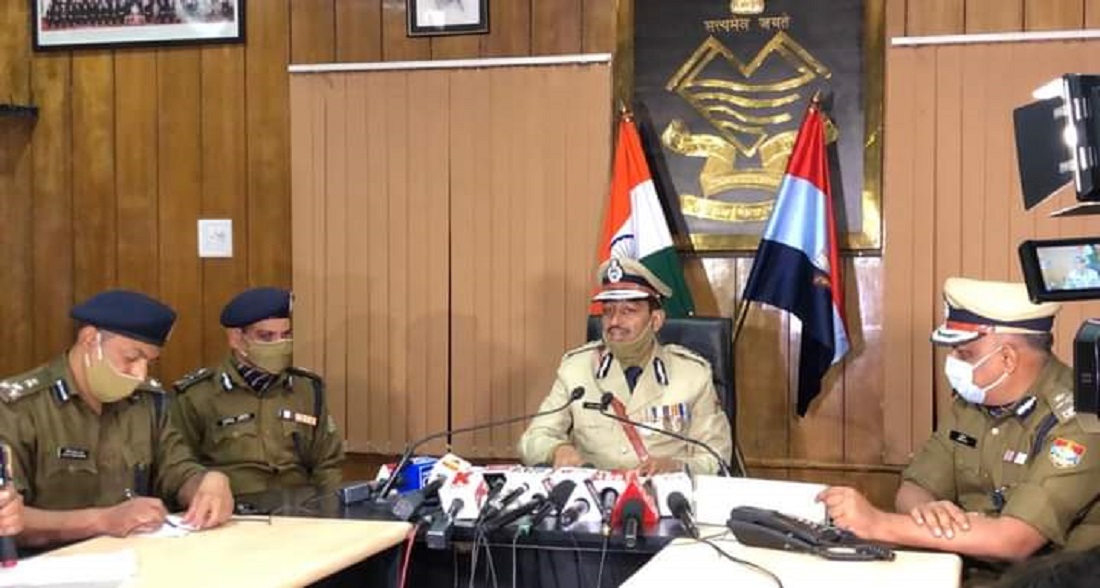 उत्तराखंड: देहरादून पुलिस ने महिला को तेजाब हमले से धमकी देने वाले आरोपी को पुलिस ने किया गिरफ्तार.
