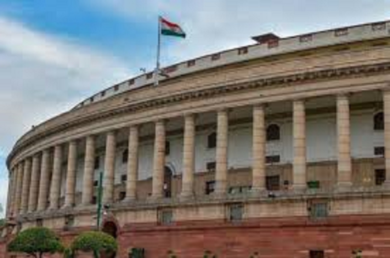 महंगाई के मुद्दे पर आज लोकसभा में चर्चा कराएगी सरकार, शिवसेना और कांग्रेस ने सदन में उठाई है मांग