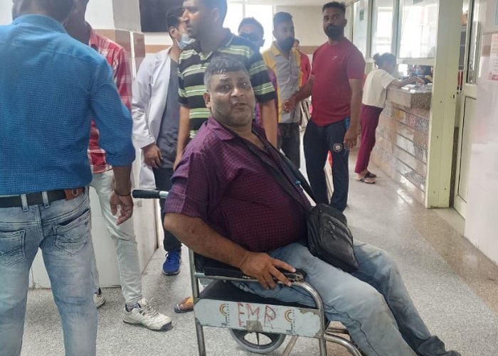 दून अस्पताल की सुगबुगाहट: दुर्घटना में ग्रसित मरीजों के लिए कैसे हो रहा संघर्ष?”