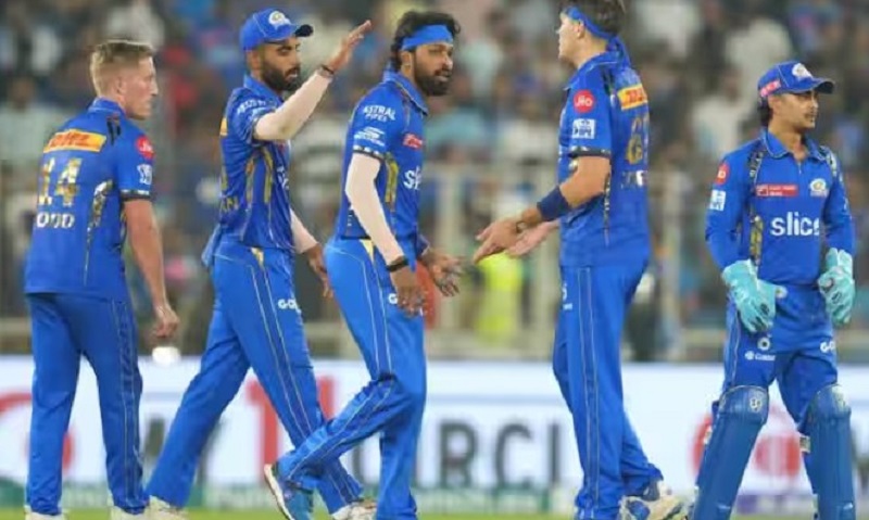 पढ़े,,,ऐसी हो सकती है दोनों टीमों की प्लेइंग इलेवन,,,पहली जीत की तलाश में उतरेगी मुंबई,,,हैदराबाद...