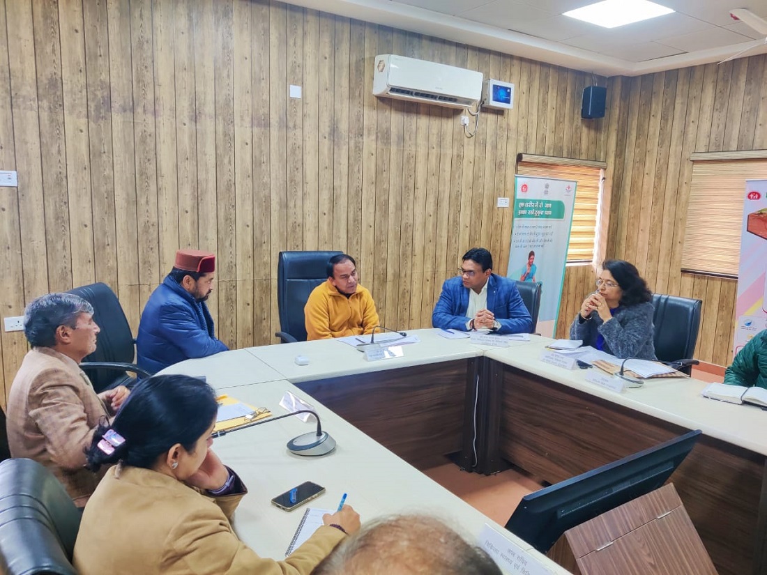 स्वास्थ्य मंत्री धन सिंह रावत ने विभाग में बजट खर्च की धीमी गति को गंभीरता से लेते हुए दी चेतावनी: