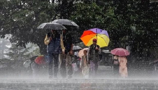 प्रदेश में भारी बारिश का कहर,,यहाँ ऑरेंज अलर्ट जारी