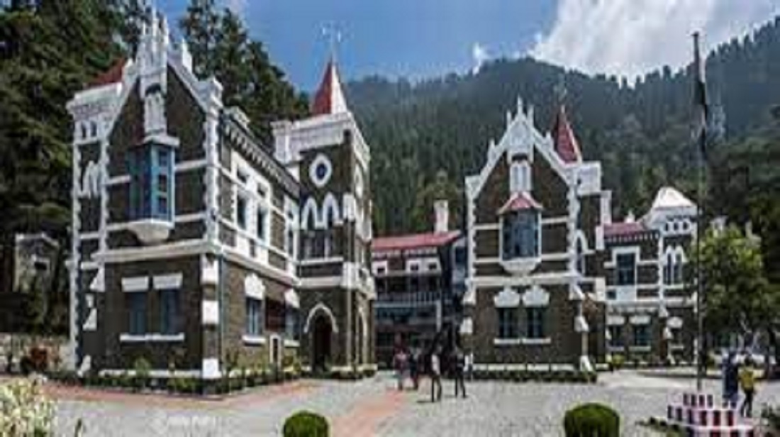 उच्च न्यायालय के न्यायमूर्ति शरद शर्मा एवं न्यायमूर्ति आर सी खुल्बे की युगल पीठ ने बेहद महत्वपूर्ण आदेशों में हल्द्वानी के बनफूल पुरा में रेलवे की भूमि पर हुए अतिक्रमण कार्यों को हटाने के दिए निर्देश: