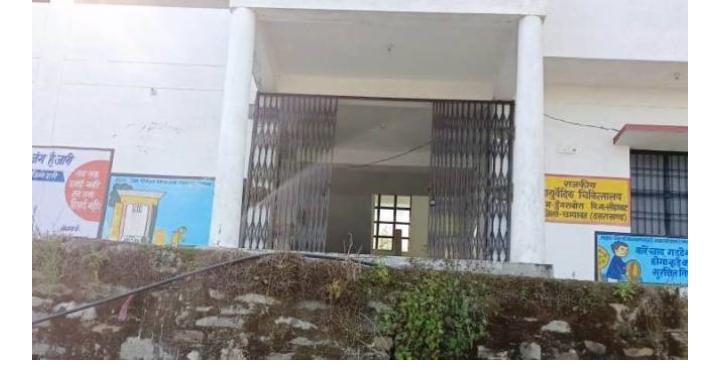 चम्पावत के डाक्टर ही लगा रहे आयुर्वेदिक अस्पतालों को पलीता