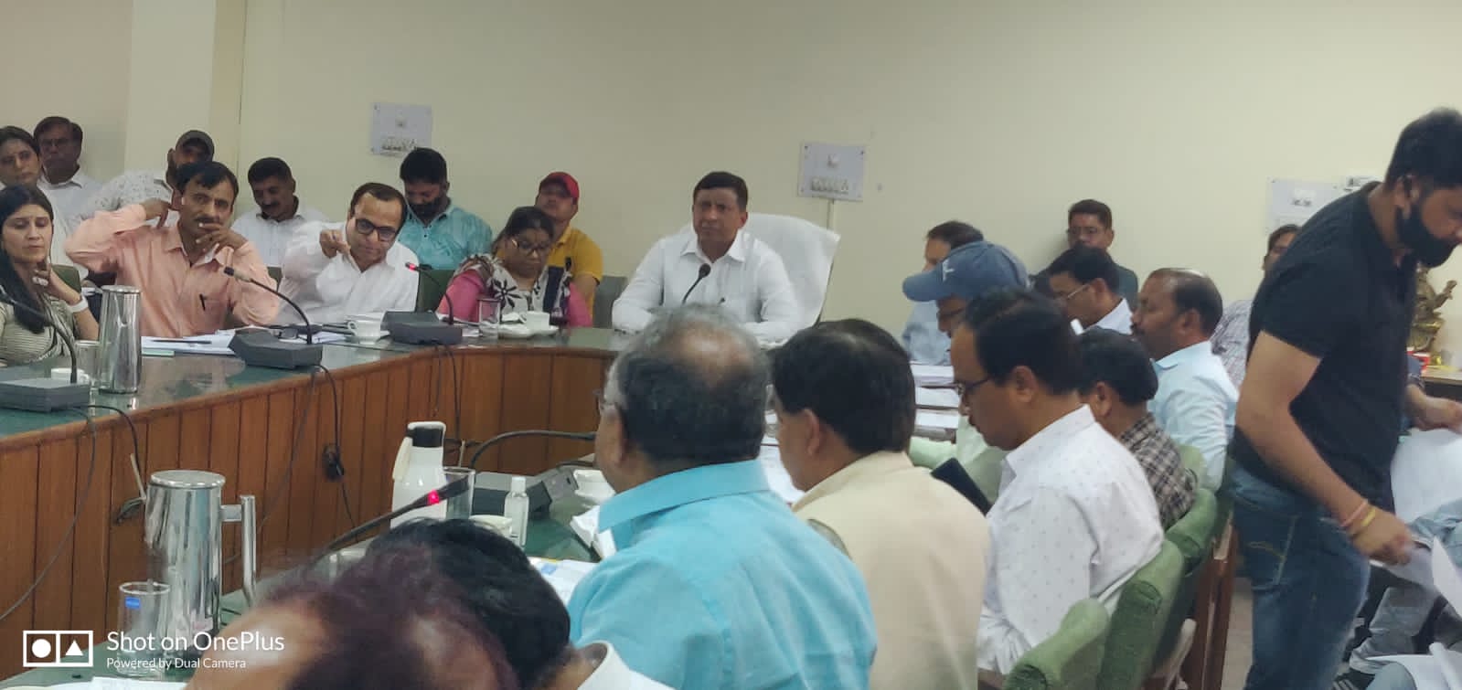 राज्य परियोजना कार्यालय में वार्षिक कार्ययोजना एवं बजट 2022-23 के निर्माण के सम्बन्ध में बैठक