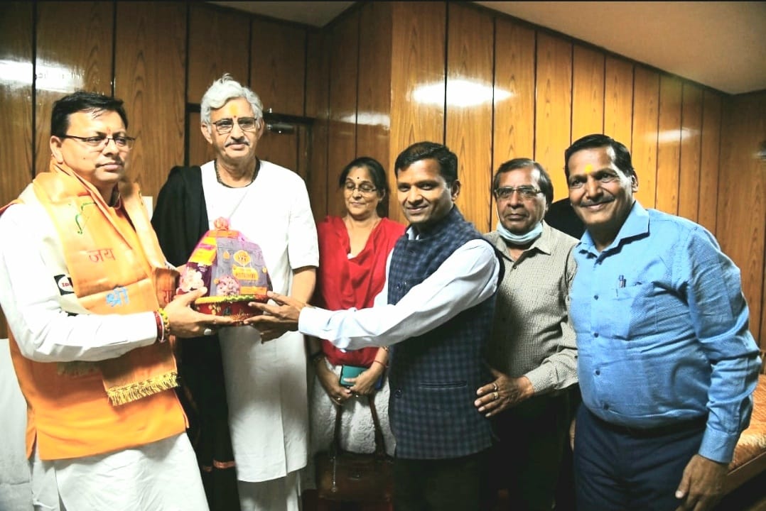श्री राम कथा वाचक याग्निक ने की मुख्यमंत्री से मुलाकात