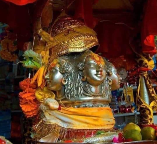 केदारनाथ की उत्सव डोली मंदिर ऊखीमठ से केदारपुरी को कर गई प्रस्थान