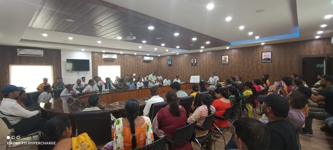 चारधाम सड़क परियोजना राष्ट्रीय राजमार्ग 34 के संरेखण एंड निर्माण की आपत्तियों पर बहस