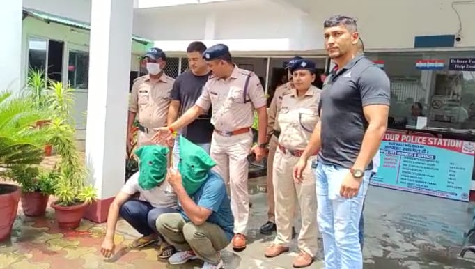 पुलिस ने 607 ग्राम स्मैक के साथ गिरफ्तार किए दो नशा तस्कर