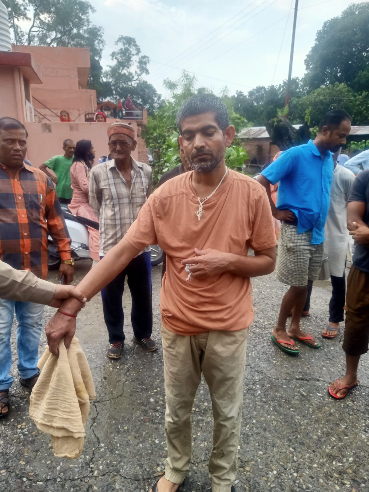 उत्तराखंड: सामूहिक हत्याकांड से पूरे इलाके में फैली सनसनी