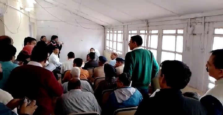 DM सोनिका ने अधिकारियों संघ की बैठक! अधिकारियों को किया निर्देशित