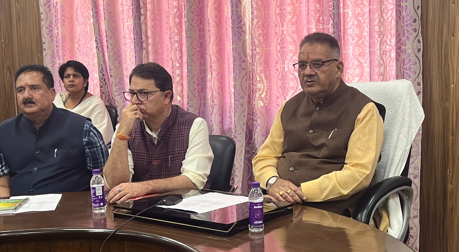 कृषि मंत्री ने श्री अन्न महोत्सव की तैयारियों के संबंध में ली बैठक