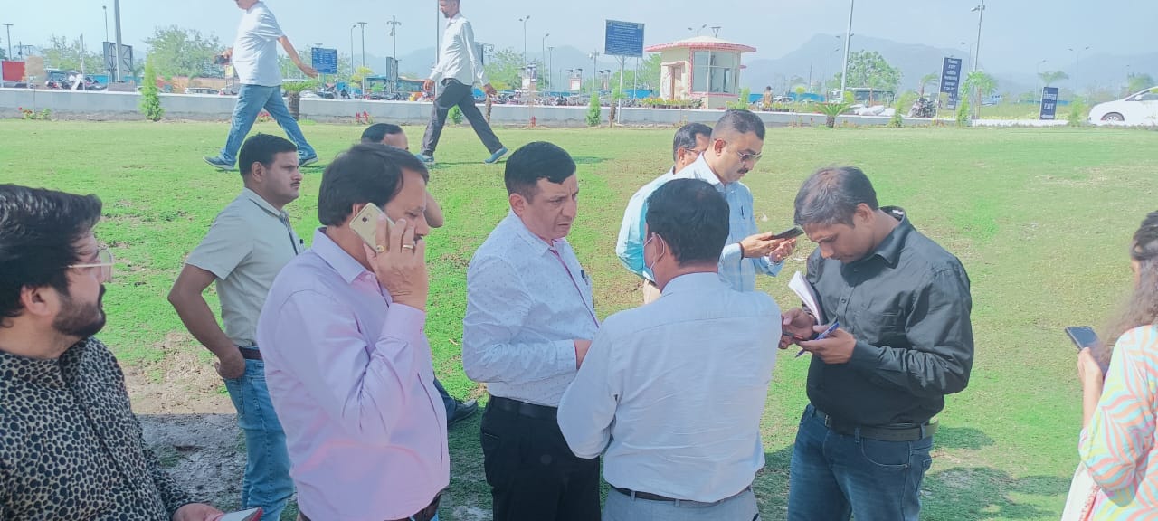 सौन्दर्यीकरण एंव साज-सज्जा के कार्यों को 20 मई तक पूर्ण करने के निर्देश