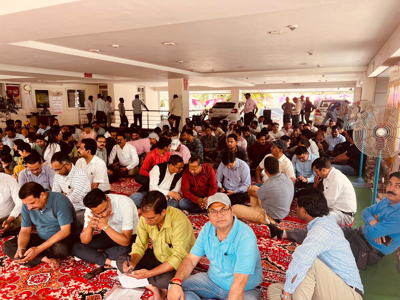 महासंघ के  अनशन का चौथा दिन जारी