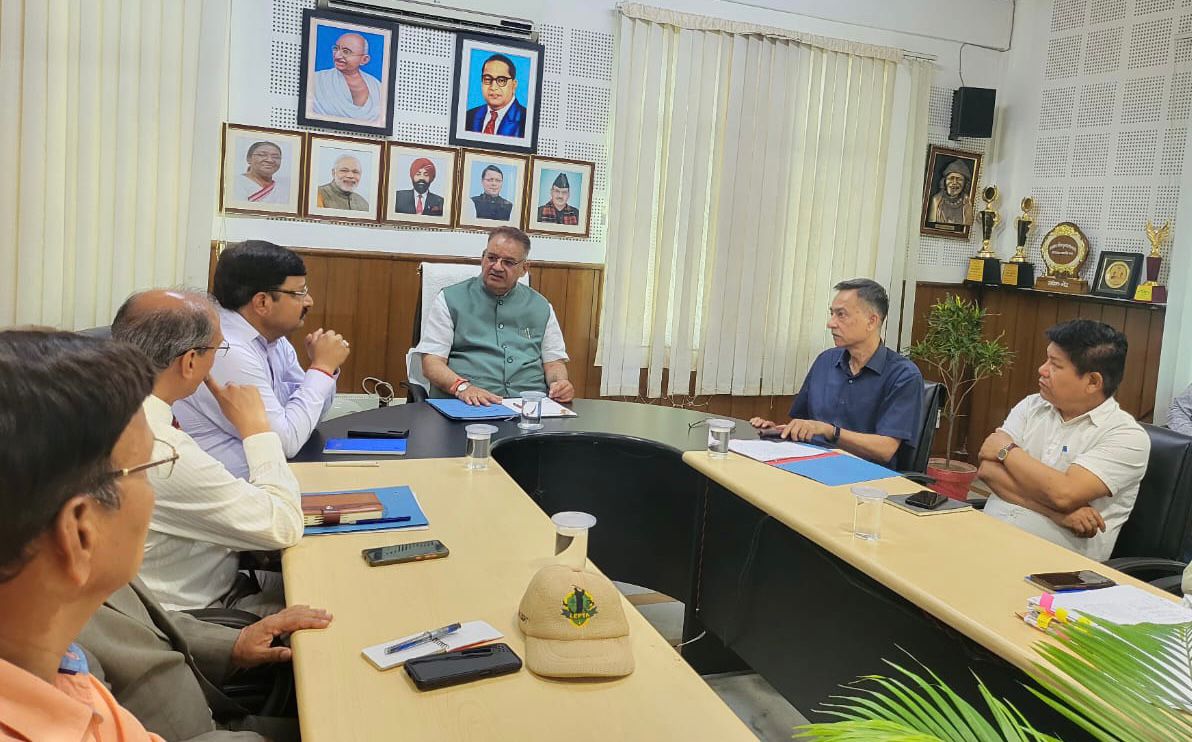 दिन-रात करे सैन्यधाम का निर्माण कार्य सैनिक मंत्री गणेश जोशी