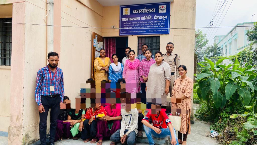 भिक्षावृत्ति में लिप्त बच्चो के लिए चलाया गया रेस्क्यू अभियान