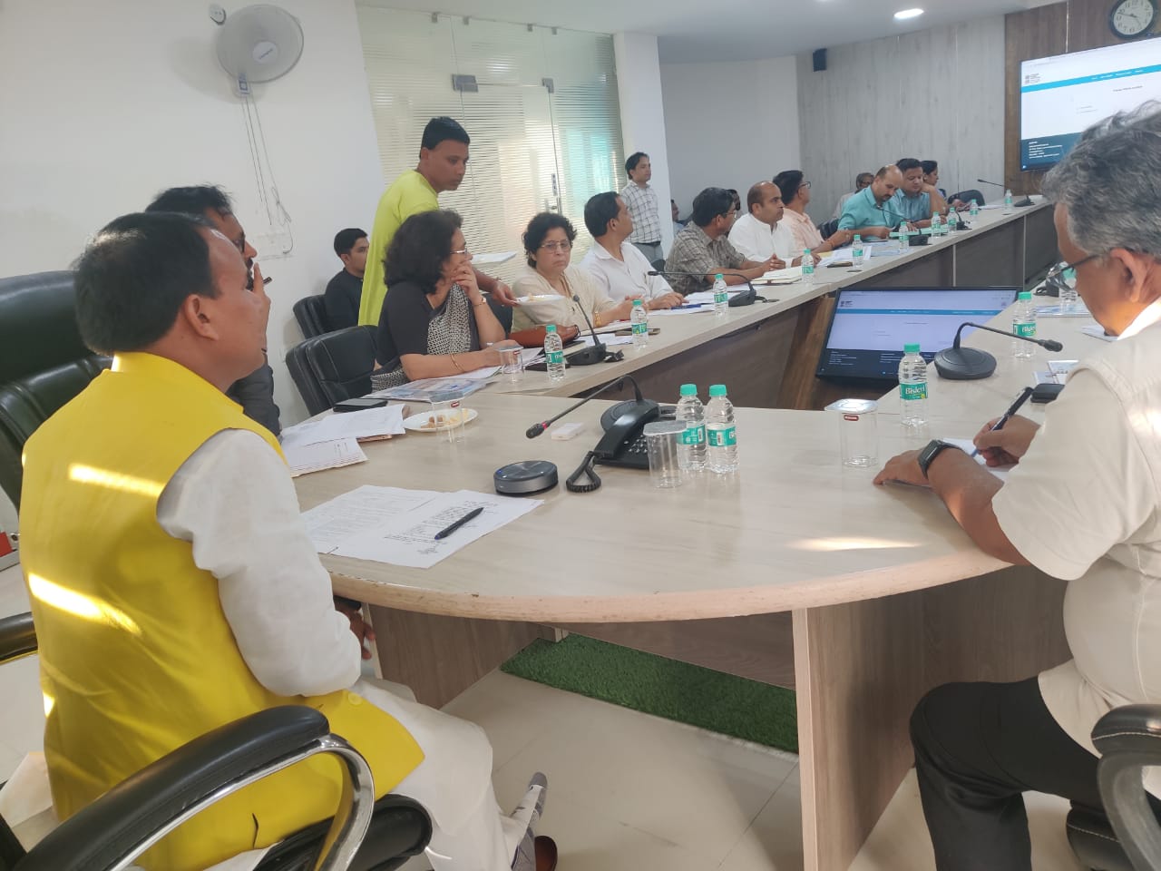आयुष्मान भव के तहत शिक्षण संस्थानों चलेगा विशेष अभियान