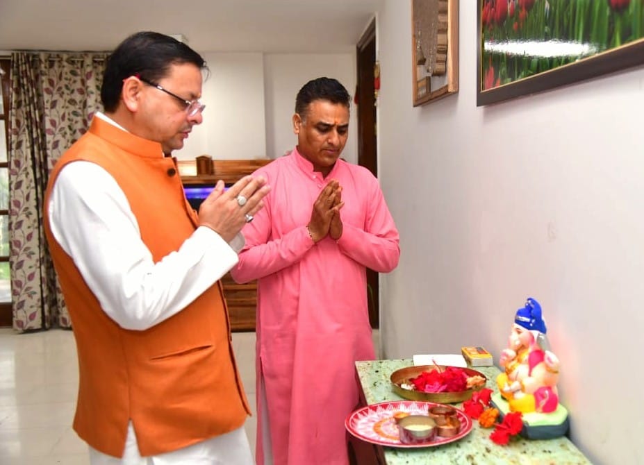 मुख्यमंत्री पुष्कर सिंह धामी ने प्रदेशवासियों को गणेश चतुर्थी के पर्व की हार्दिक बधाई एवं शुभकामनाएं दी