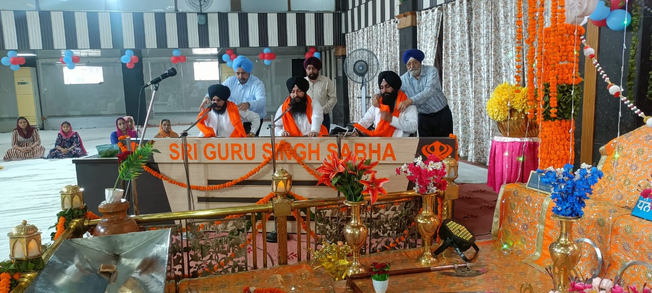 श्रद्धा पुर्वक मनाया गया श्री गुरु ग्रंथ साहिब जी का पहला प्रकाश पुरव